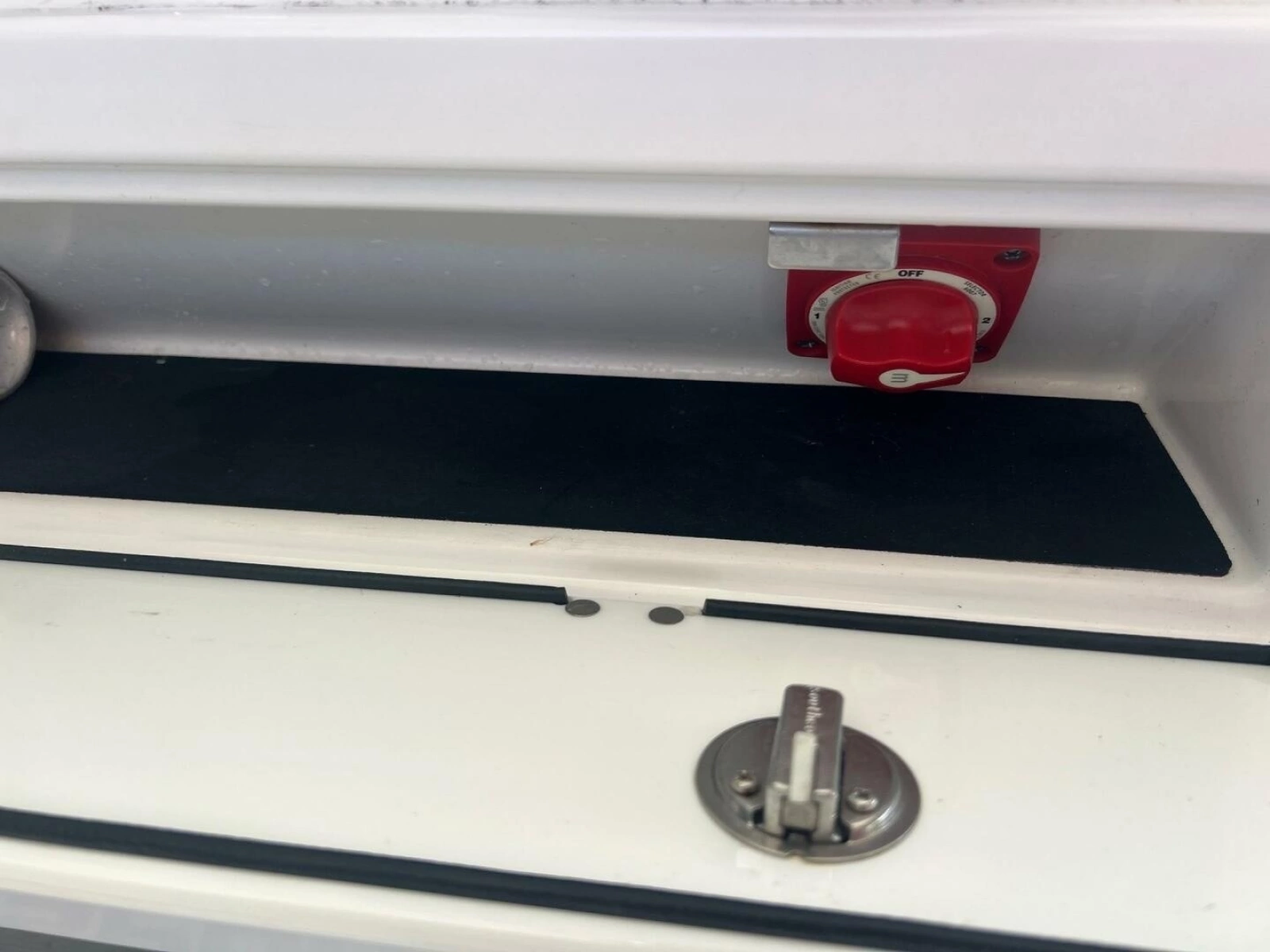 2021 Sportsman Open 232 Center Console