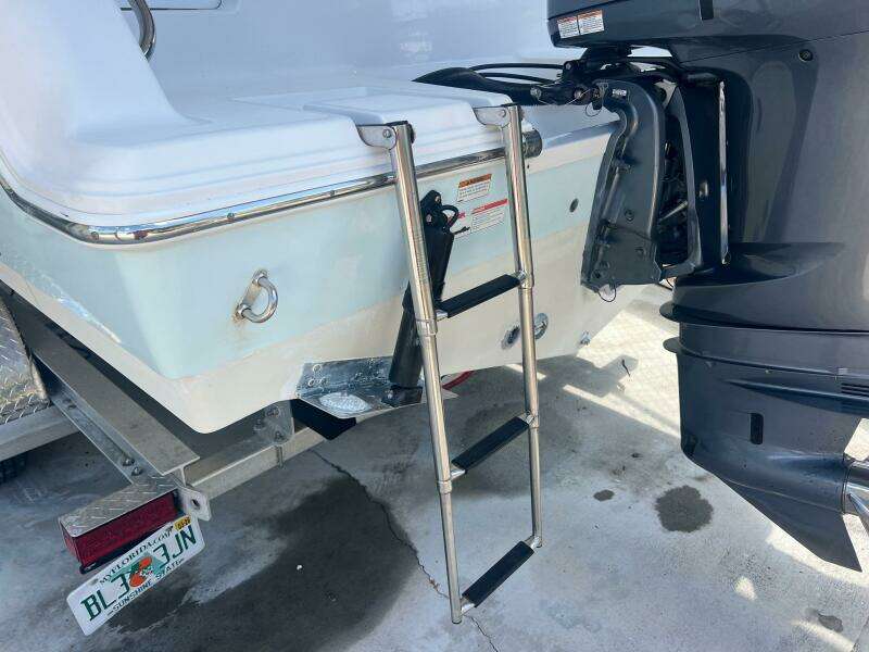 23ft Sportsman Yacht For Sale