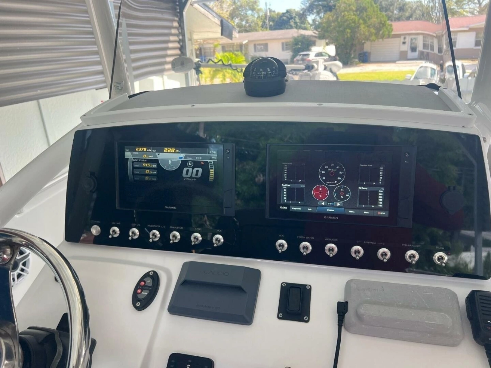 2021 Sportsman Open 232 Center Console