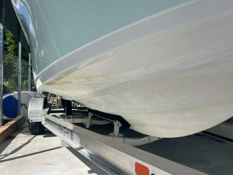 23ft Sportsman Yacht For Sale