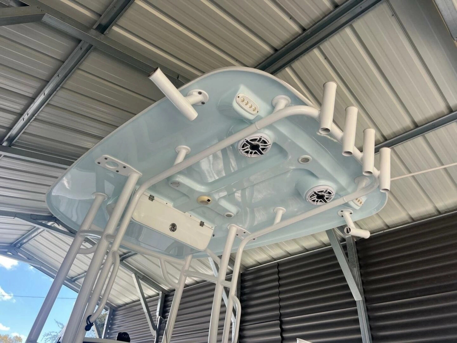 2021 Sportsman Open 232 Center Console