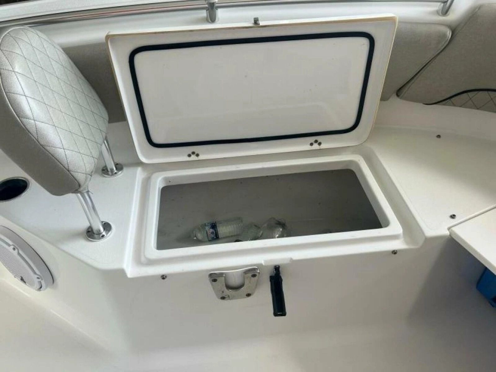 2021 Sportsman Open 232 Center Console
