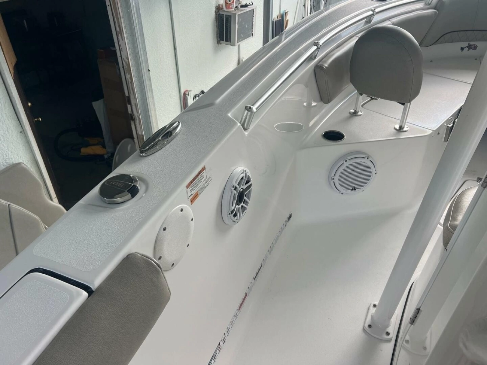 2021 Sportsman Open 232 Center Console