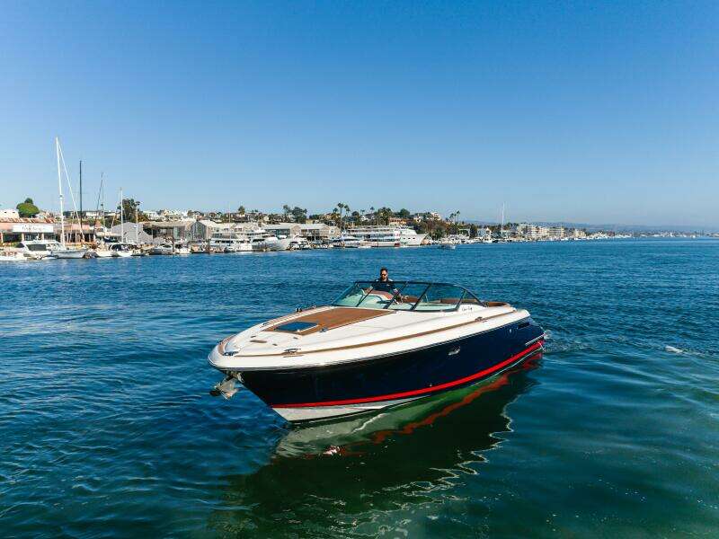 Dream Chaser 36ft Chris Craft Yacht For Sale