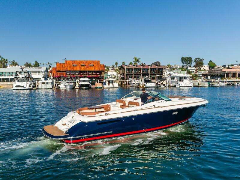 Dream Chaser 36ft Chris Craft Yacht For Sale