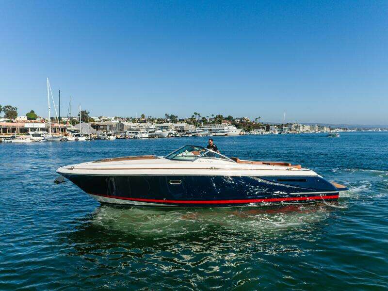 Dream Chaser 36ft Chris Craft Yacht For Sale