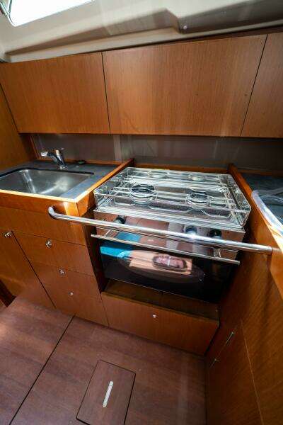 Orion 41ft Beneteau Yacht For Sale