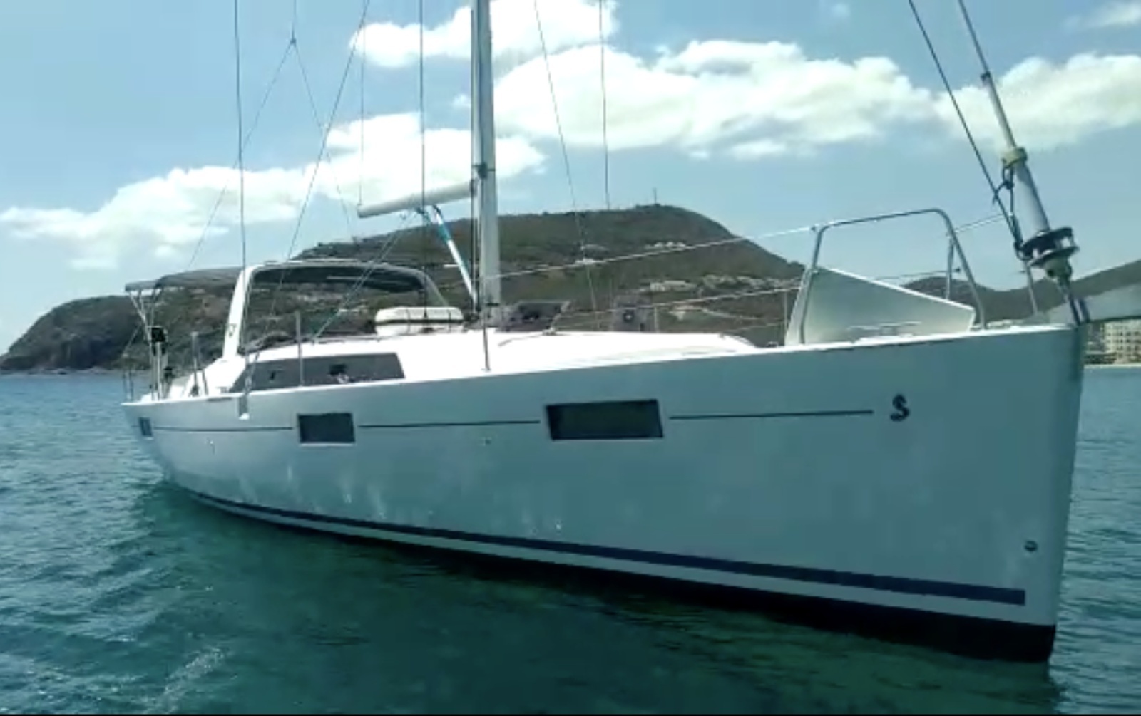 Orion 41ft Beneteau Yacht For Sale