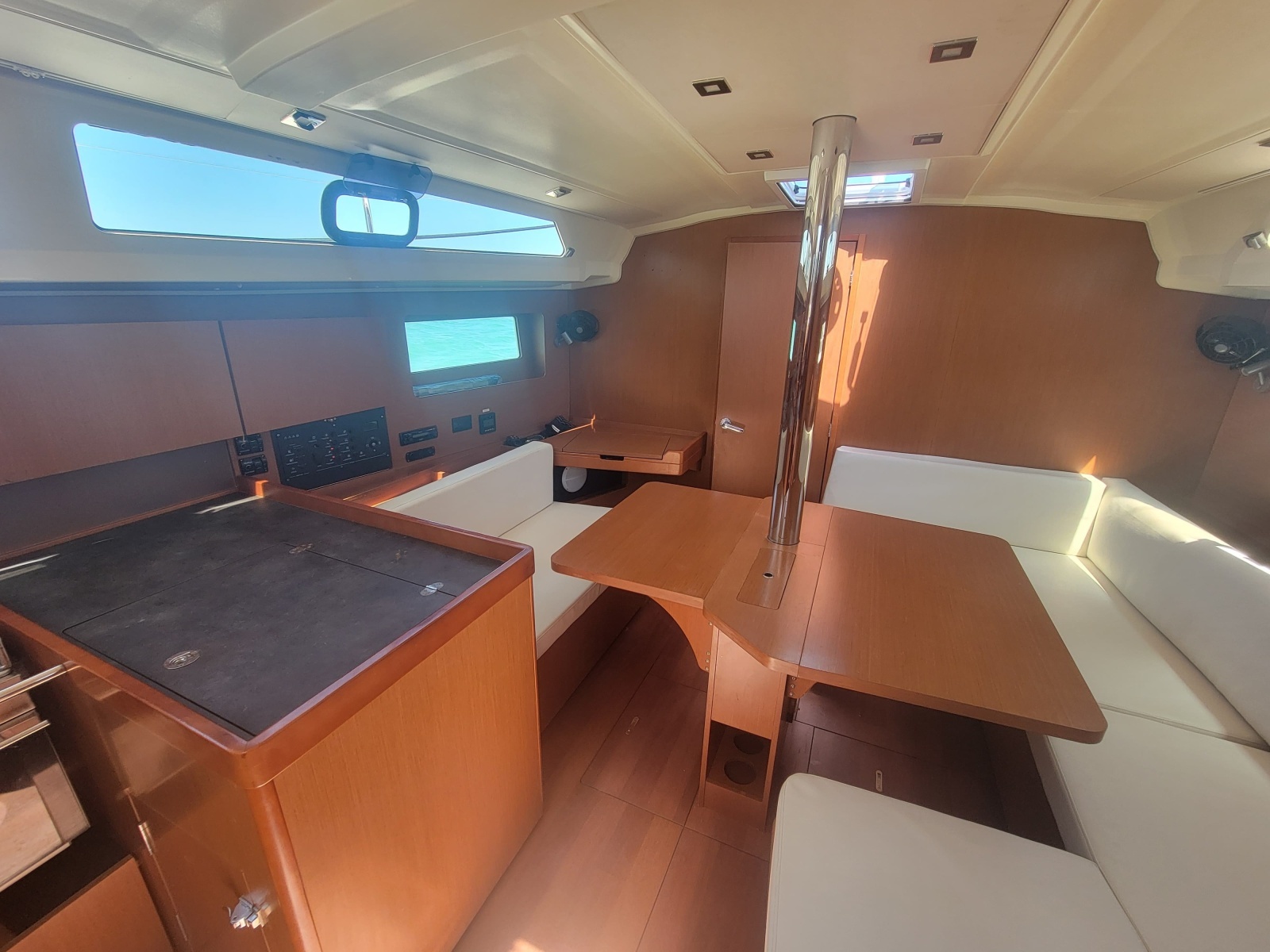 Orion 41ft Beneteau Yacht For Sale