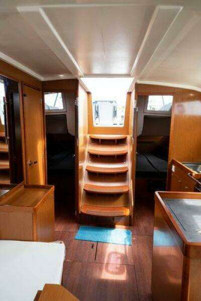 Orion 41ft Beneteau Yacht For Sale