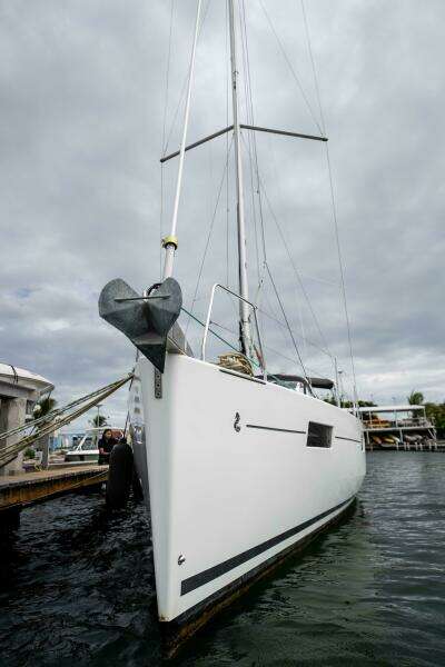 Orion 41ft Beneteau Yacht For Sale