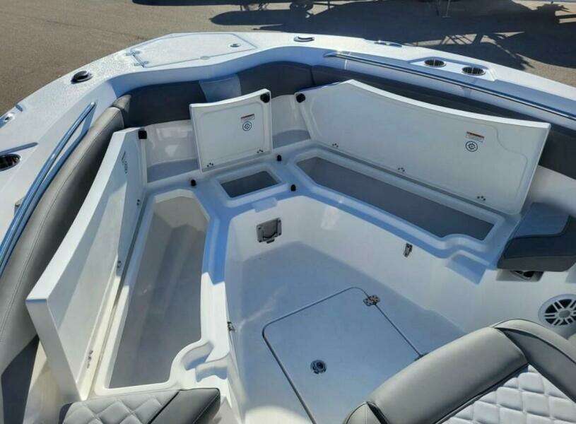 22ft NauticStar Yacht For Sale