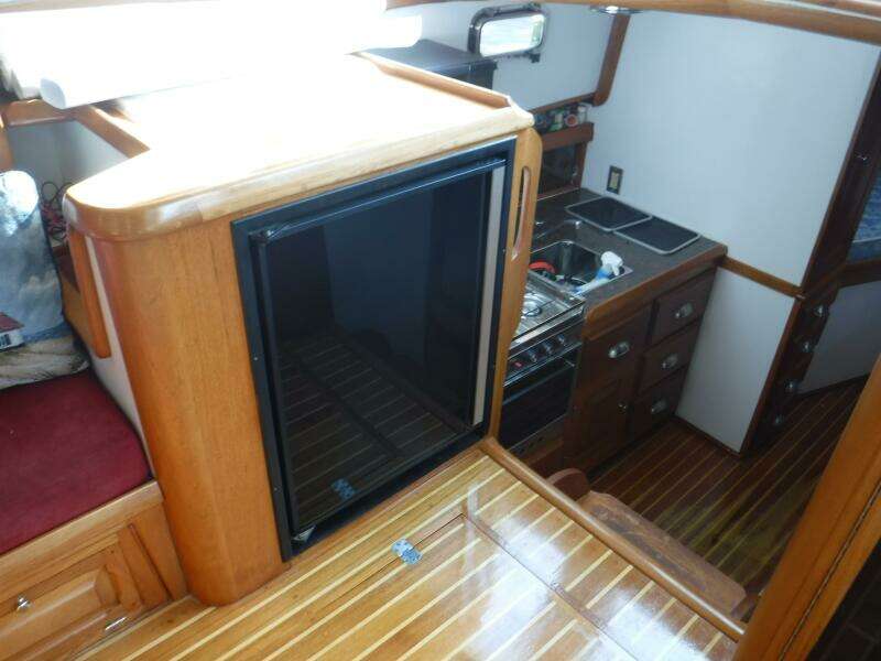 35ft Duffy Yacht For Sale