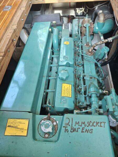 35ft Duffy Yacht For Sale