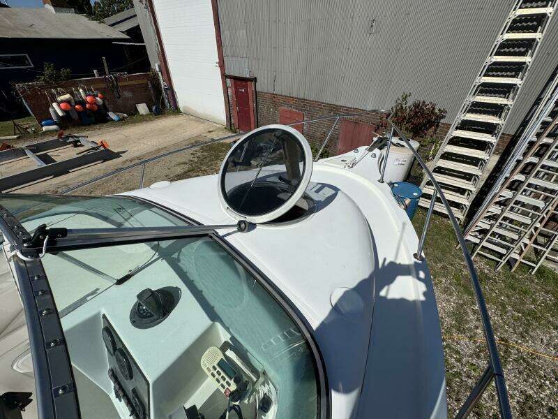 Spoiled 21ft Seaswirl Yacht For Sale