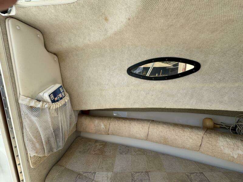 Spoiled 21ft Seaswirl Yacht For Sale