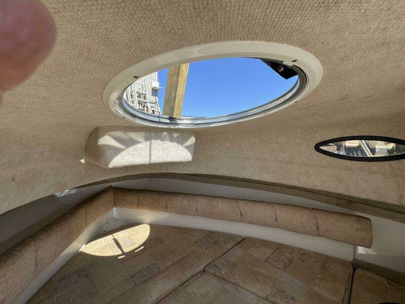 Spoiled 21ft Seaswirl Yacht For Sale