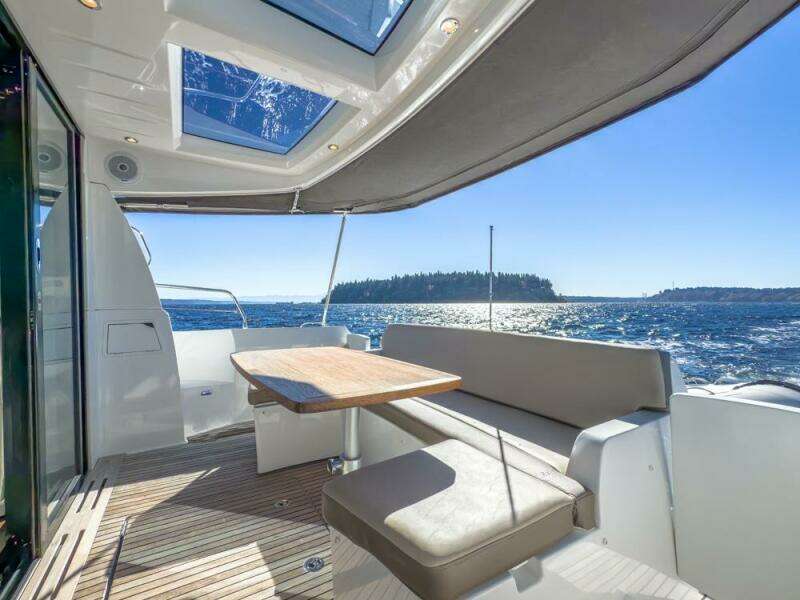 Bees Knees 45ft Jeanneau Yacht For Sale