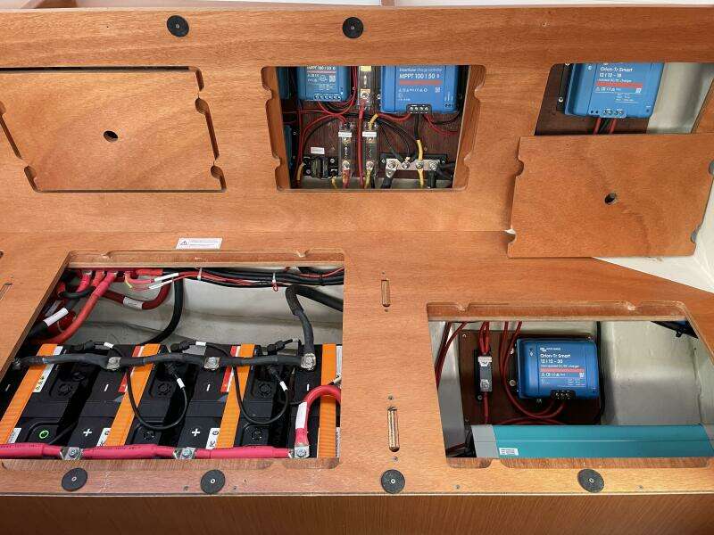 Antari 37ft Bavaria Yacht For Sale