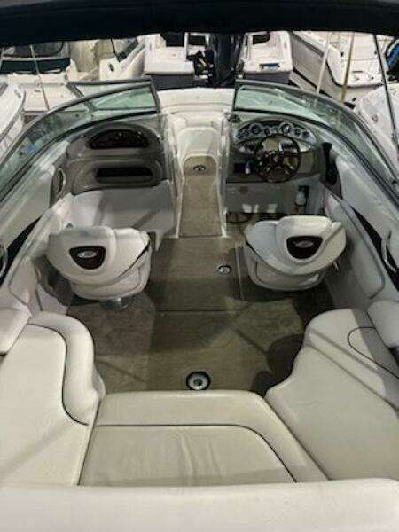 23ft Crownline Yacht For Sale