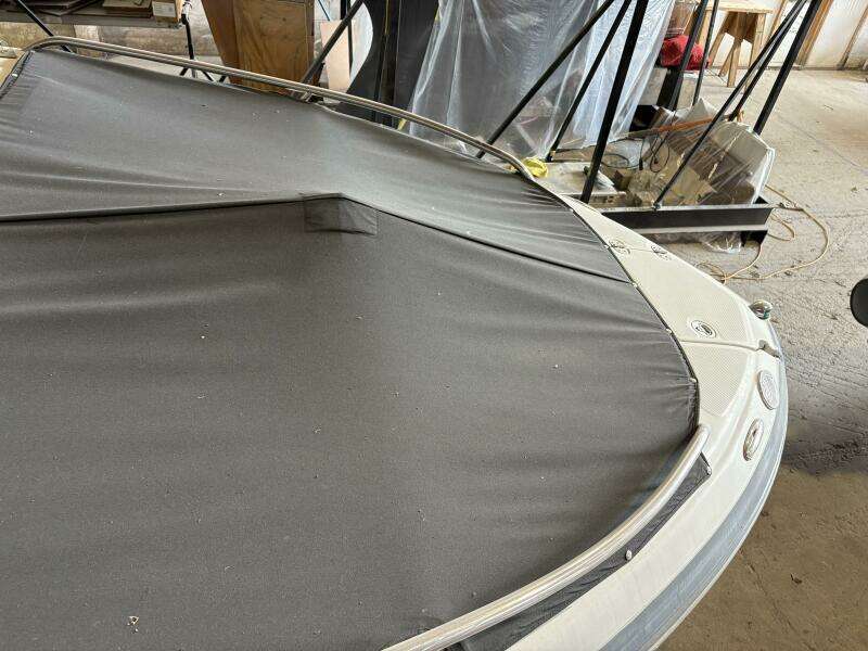 23ft Crownline Yacht For Sale