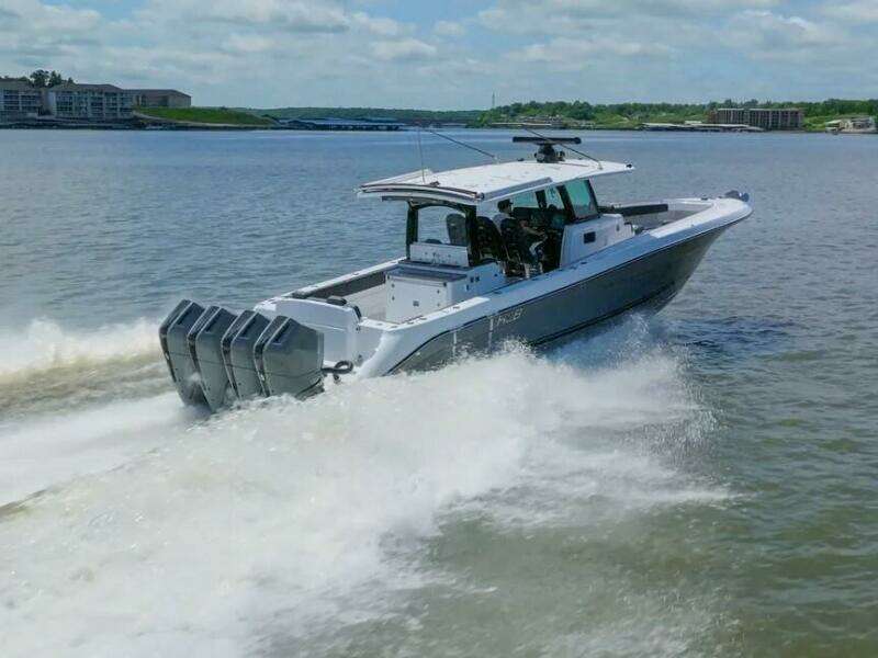 42ft HCB Yacht For Sale