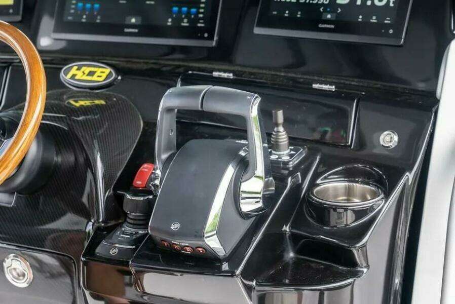 42ft HCB Yacht For Sale