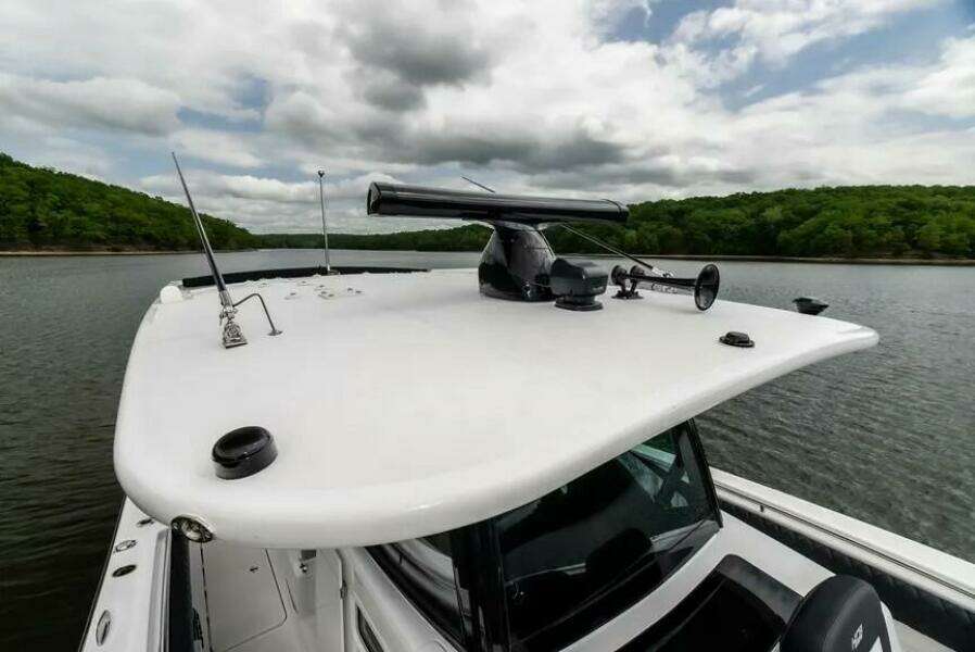 42ft HCB Yacht For Sale