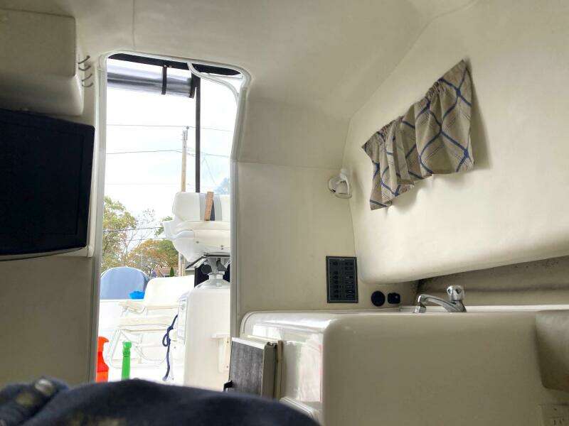 24ft Sport Craft Yacht For Sale