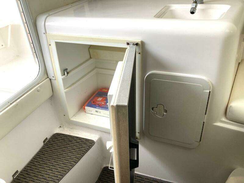 24ft Sport Craft Yacht For Sale