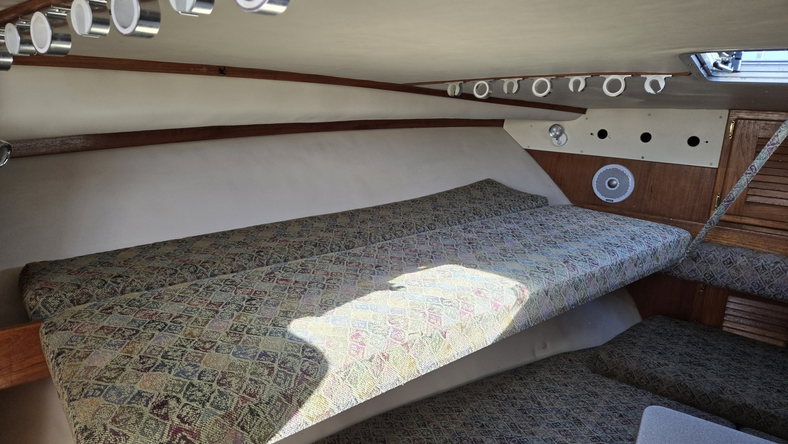 32ft Albemarle Yacht For Sale