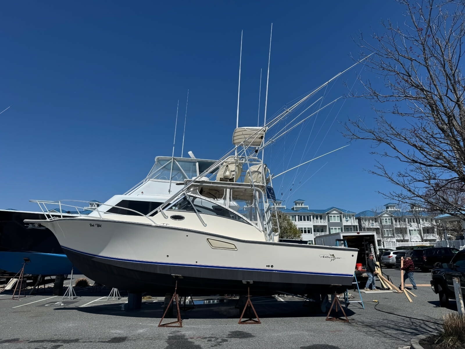 32ft Albemarle Yacht For Sale
