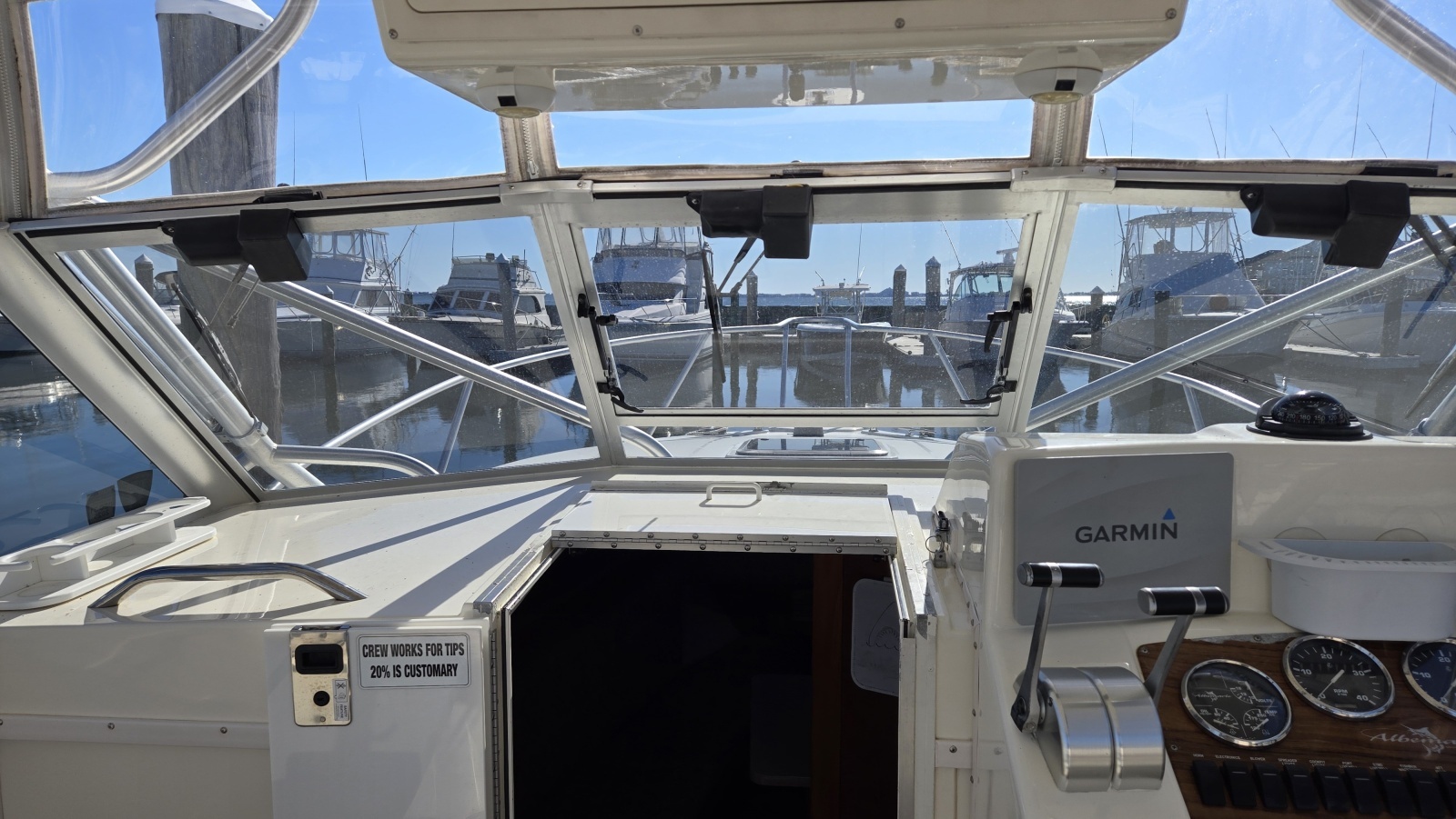 32ft Albemarle Yacht For Sale