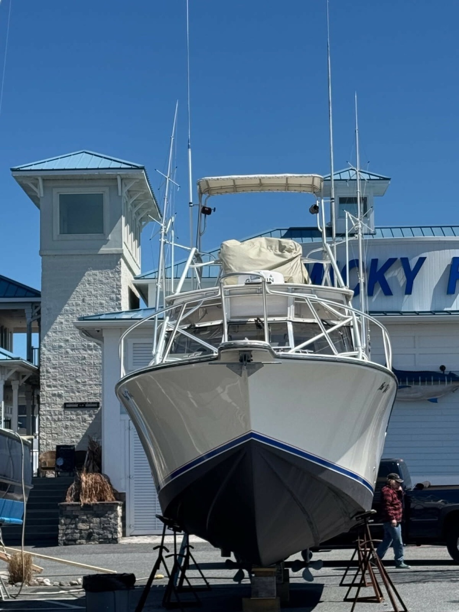 32ft Albemarle Yacht For Sale