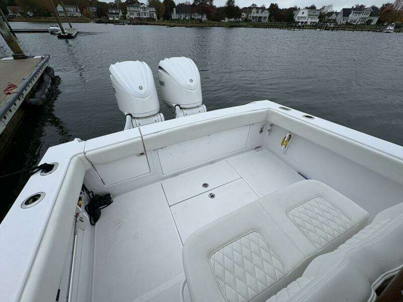 30ft Jupiter Yacht For Sale