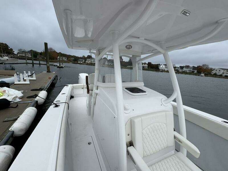 30ft Jupiter Yacht For Sale