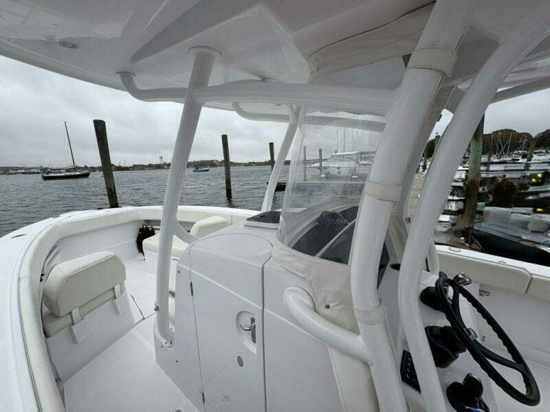 30ft Jupiter Yacht For Sale
