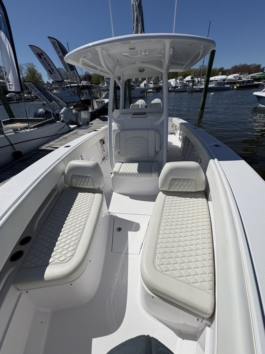 30ft Jupiter Yacht For Sale