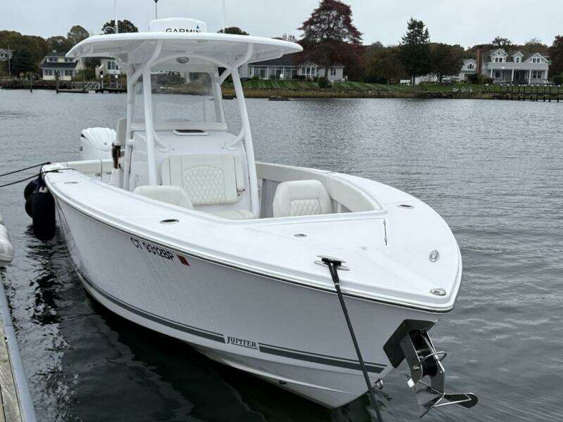 30ft Jupiter Yacht For Sale