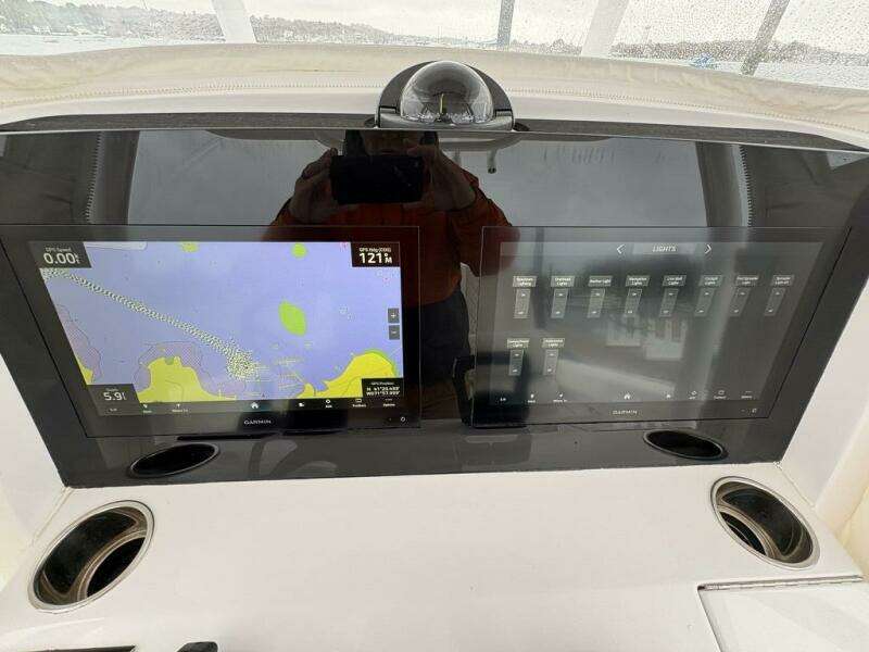 30ft Jupiter Yacht For Sale