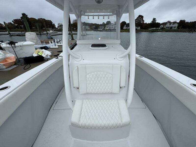 30ft Jupiter Yacht For Sale