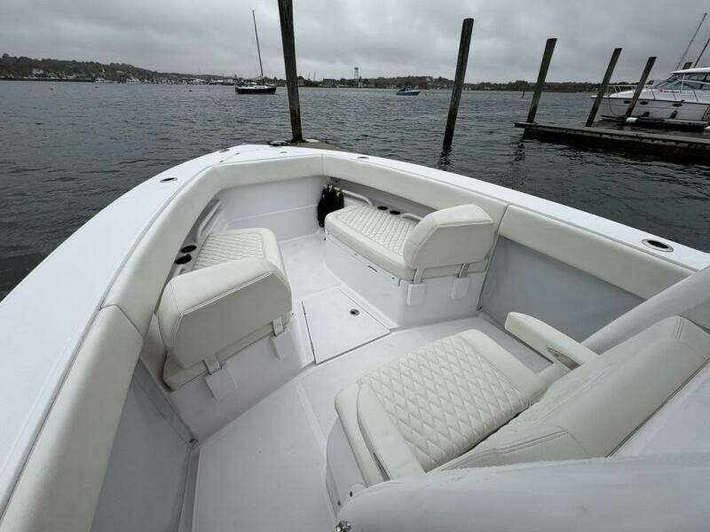 30ft Jupiter Yacht For Sale