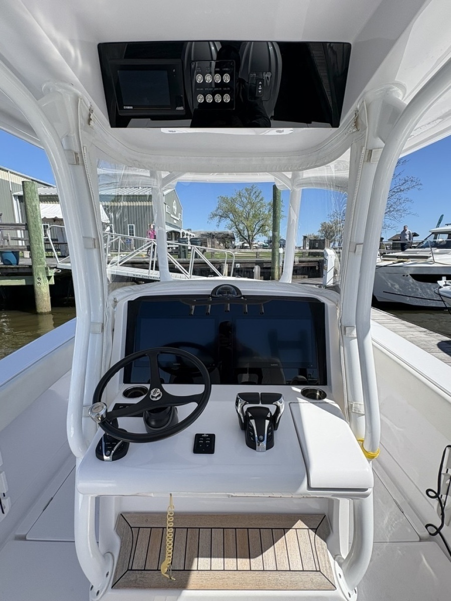 30ft Jupiter Yacht For Sale