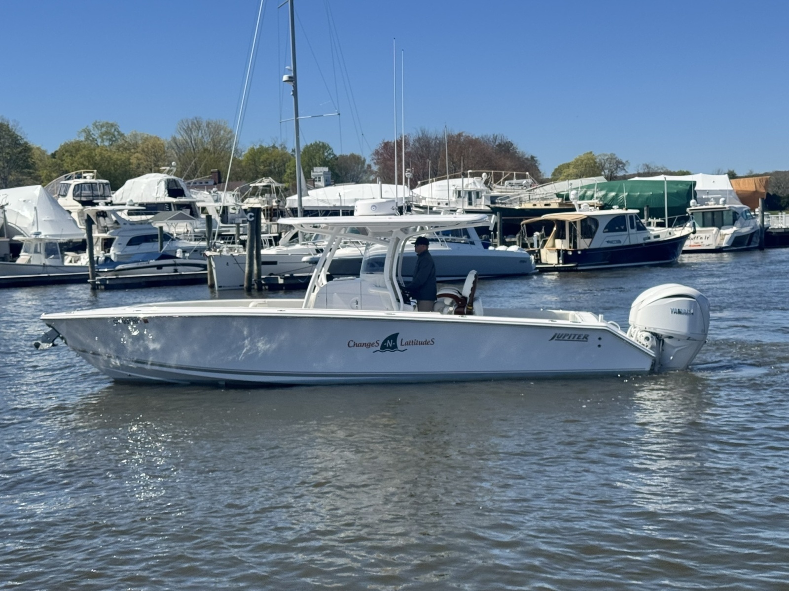 30ft Jupiter Yacht For Sale