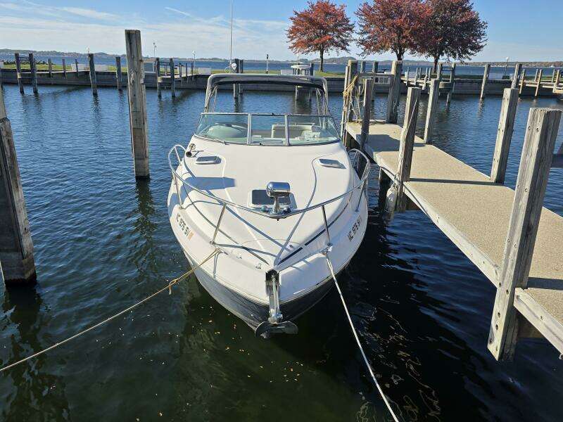 300ft Rinker Yacht For Sale