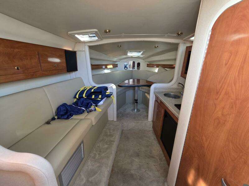 300ft Rinker Yacht For Sale