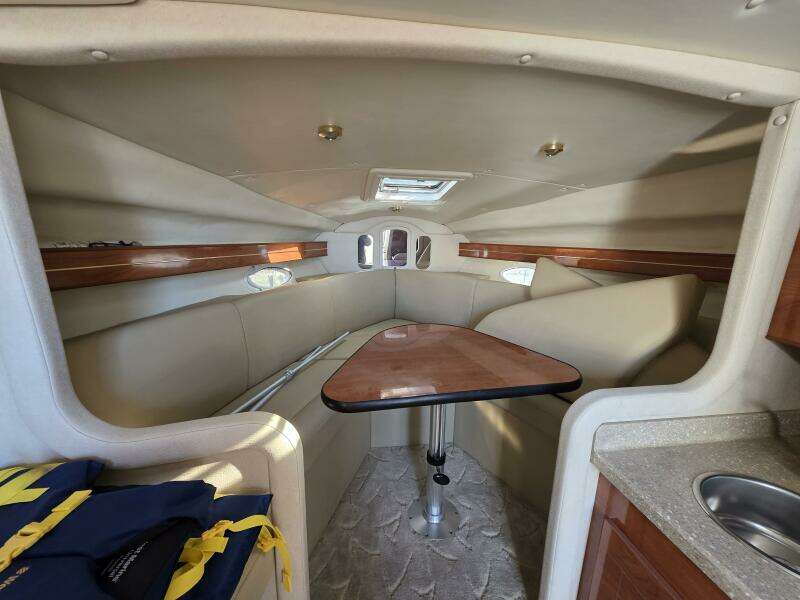 300ft Rinker Yacht For Sale
