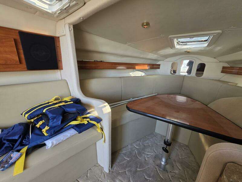 300ft Rinker Yacht For Sale