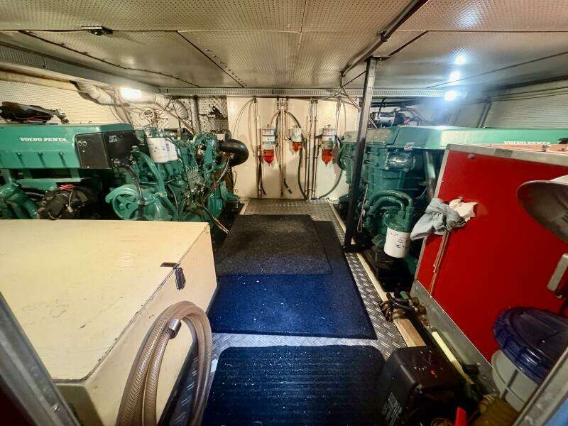 KRONBERG 48ft Neptunus Yacht For Sale