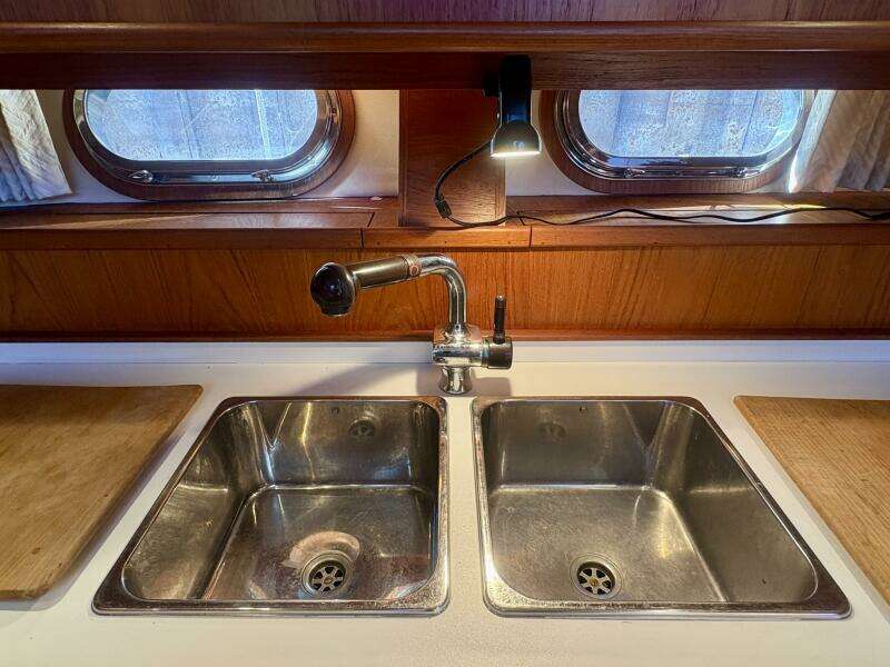 KRONBERG 48ft Neptunus Yacht For Sale